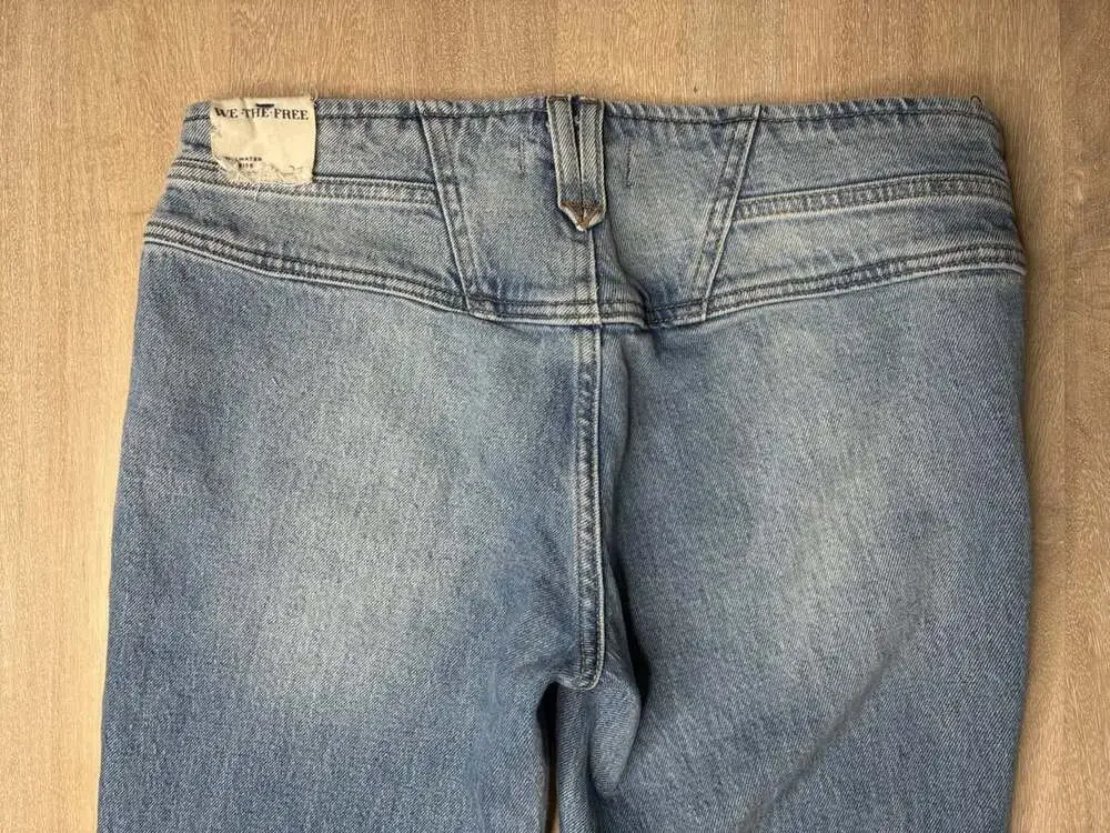 Free People NWT Stillwater Low-Rise Slim Flare Jeans Light Wash Size 27